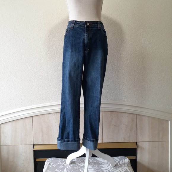 KiKit Cuffed Cropped Jeans - Picture 1 of 15